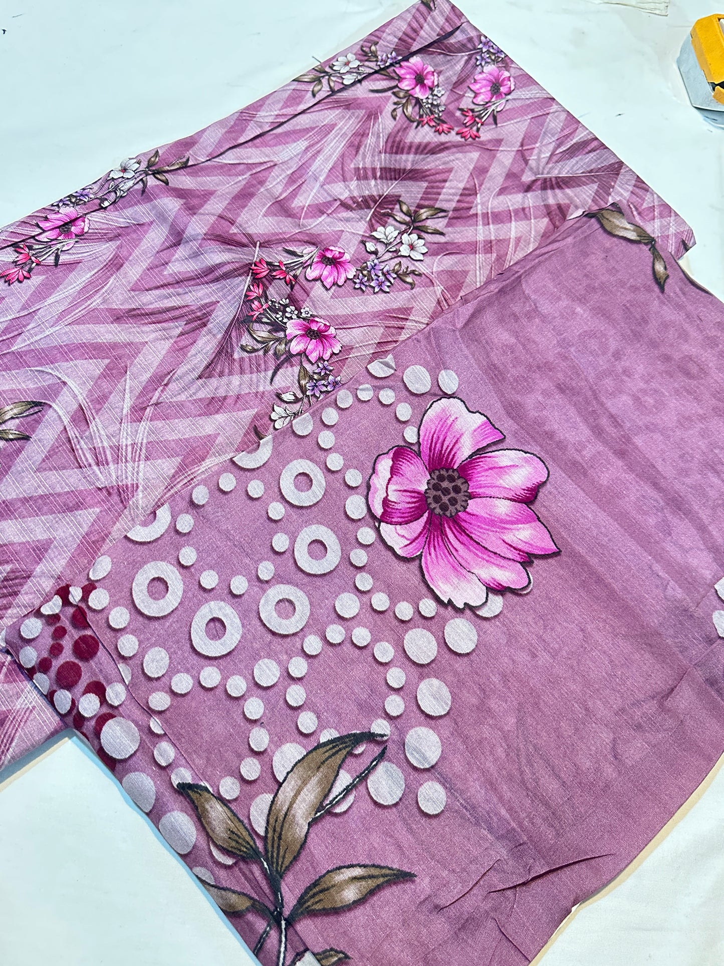 Bin naaz lawn shirt doppata