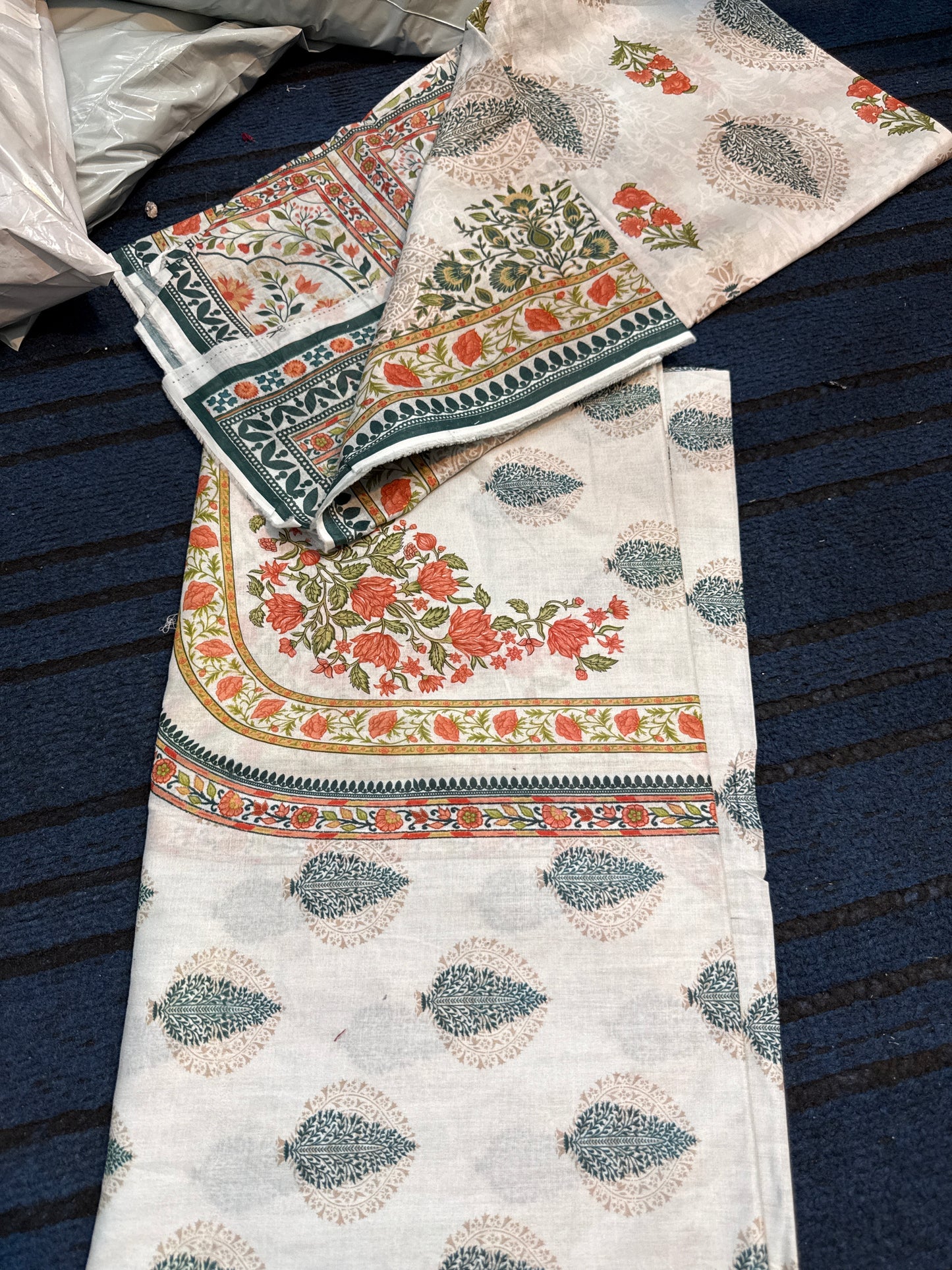 Muasumery shirt dupatta