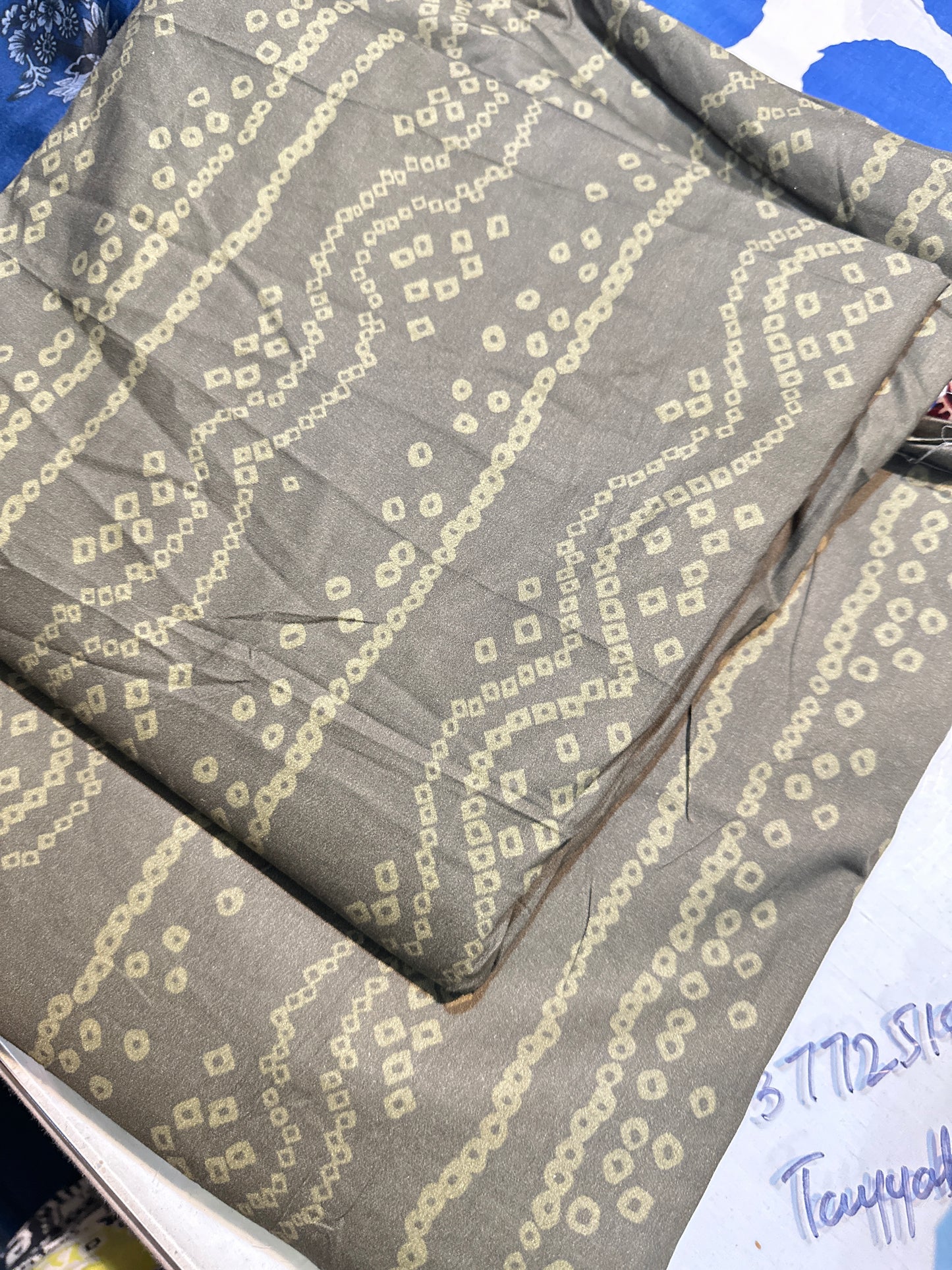 khaadi lawn shirt trouser