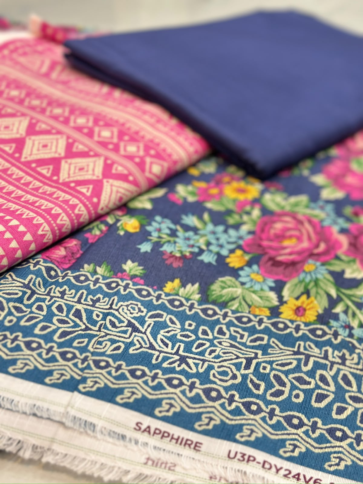 3pc Sapphire Khaddar shirt and Trouser with Dupatta