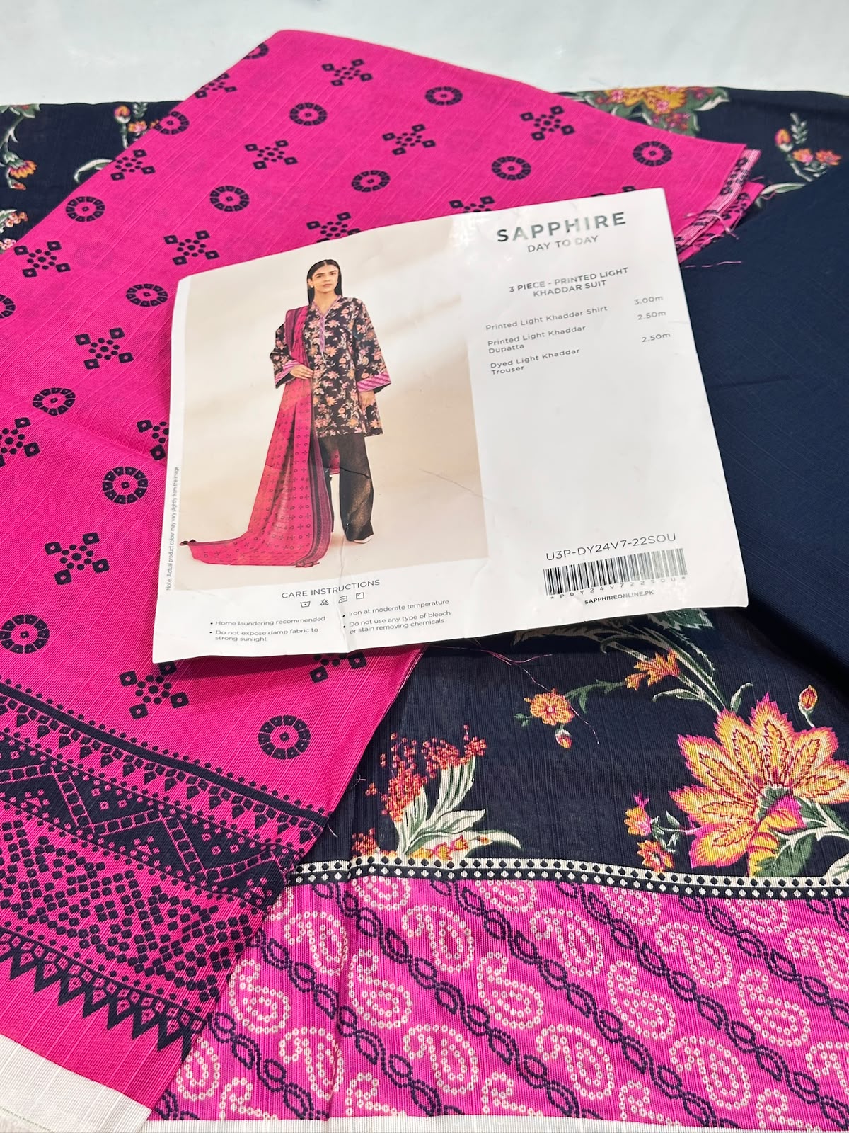 3pc Sapphire Khaddar shirt and Trouser with Dupatta