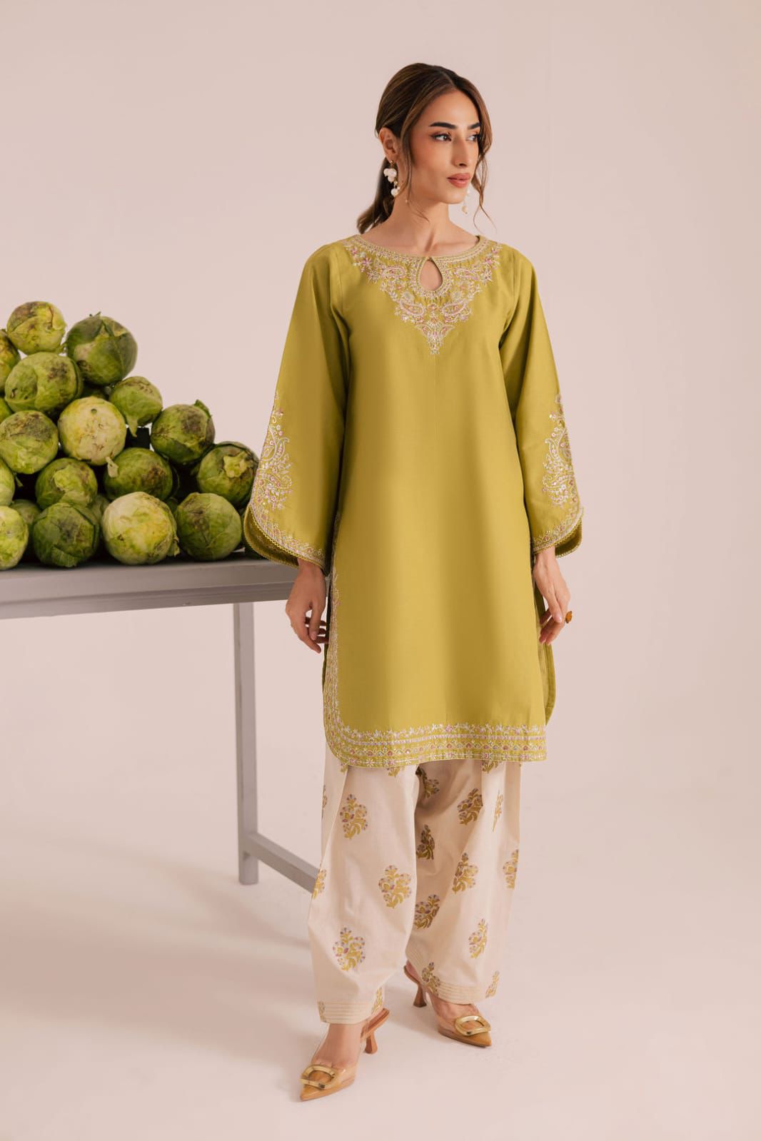 2pc batik Embroidery Lawn Shirt with Trouser