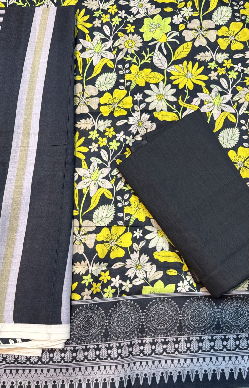 3pc Almirah Lawn