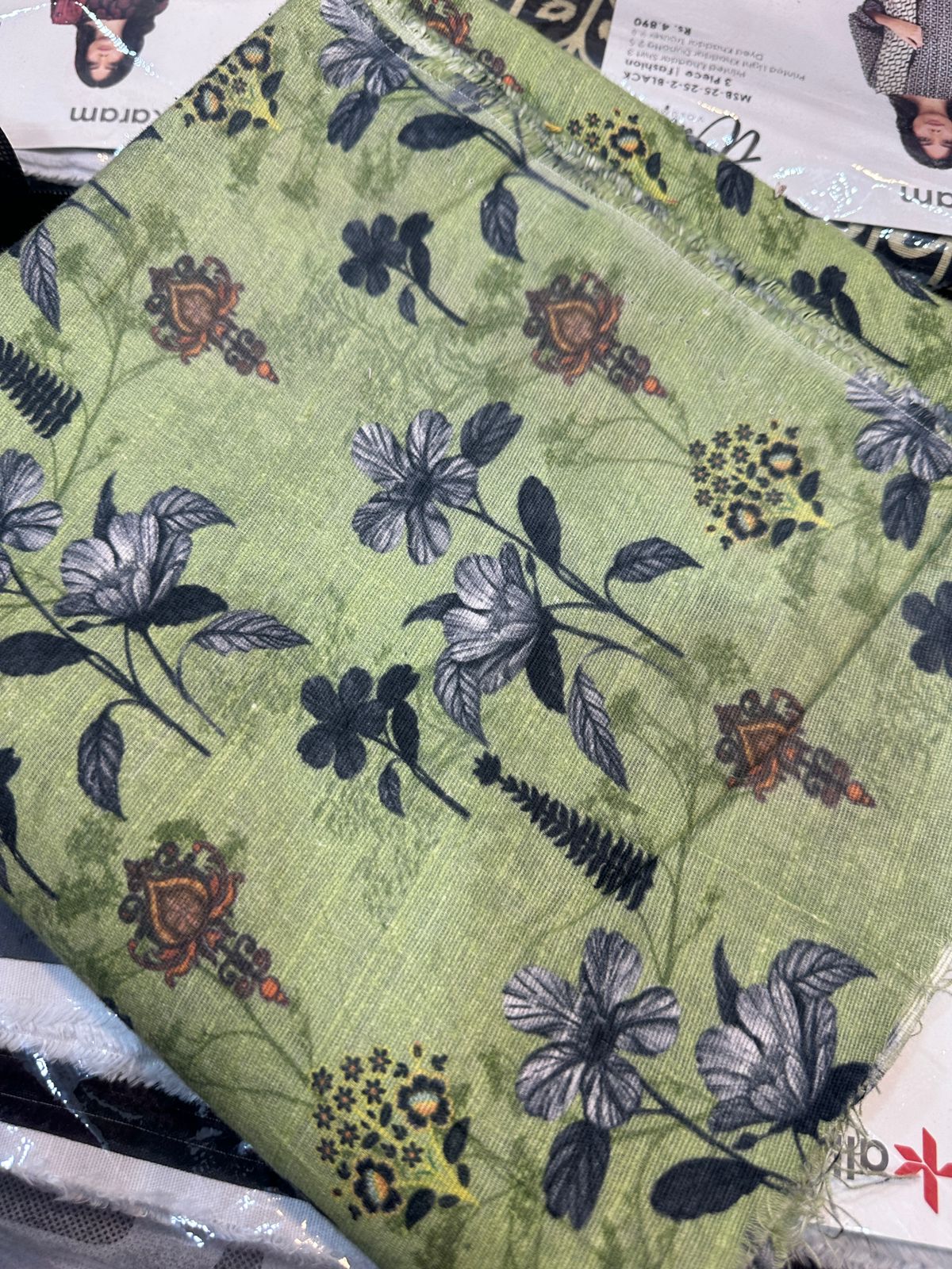 2pc Muasummery khaddar