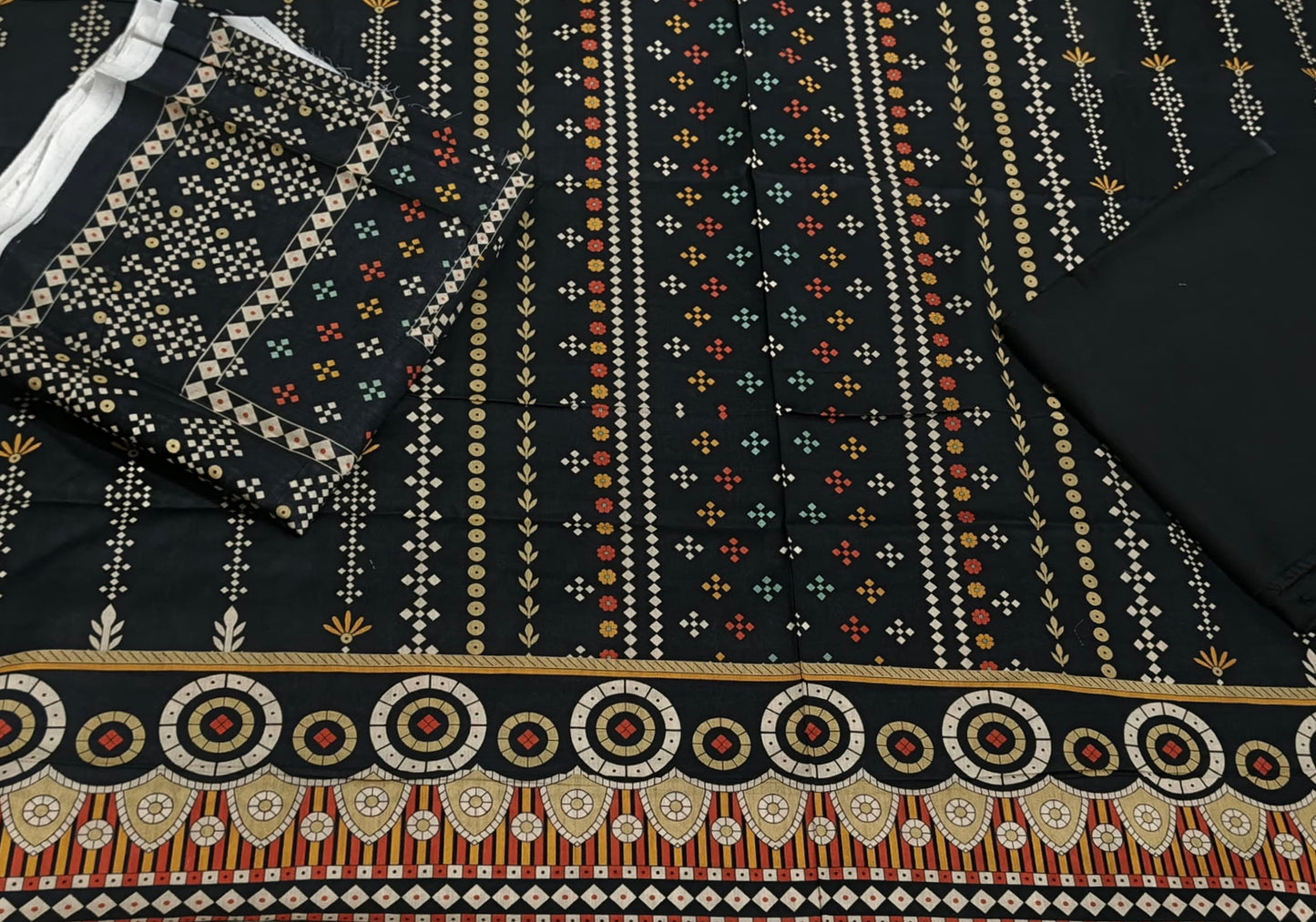 3pc Almirah Lawn