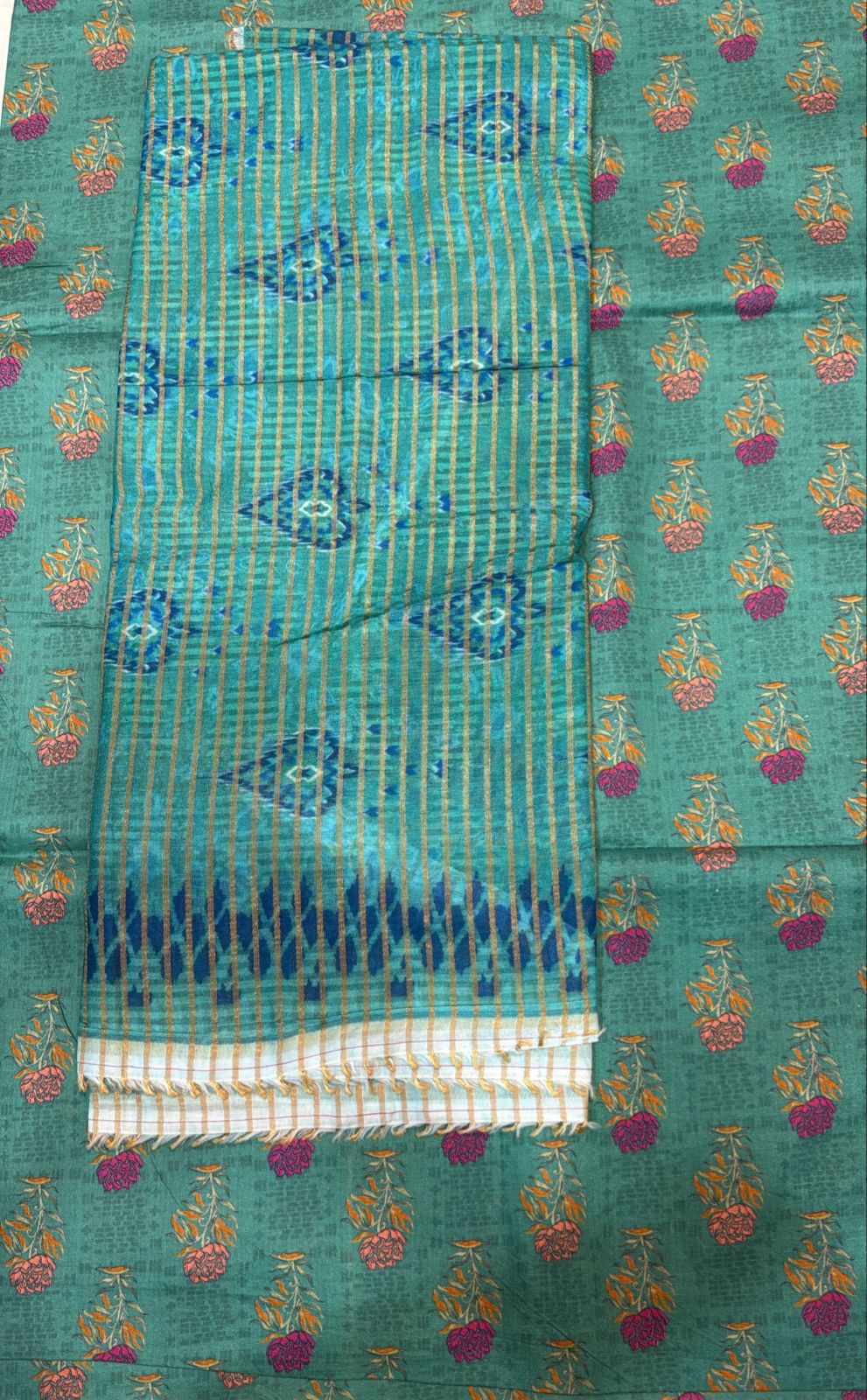 2pc Branded lawn shirt and Masoori lawn Dupatta