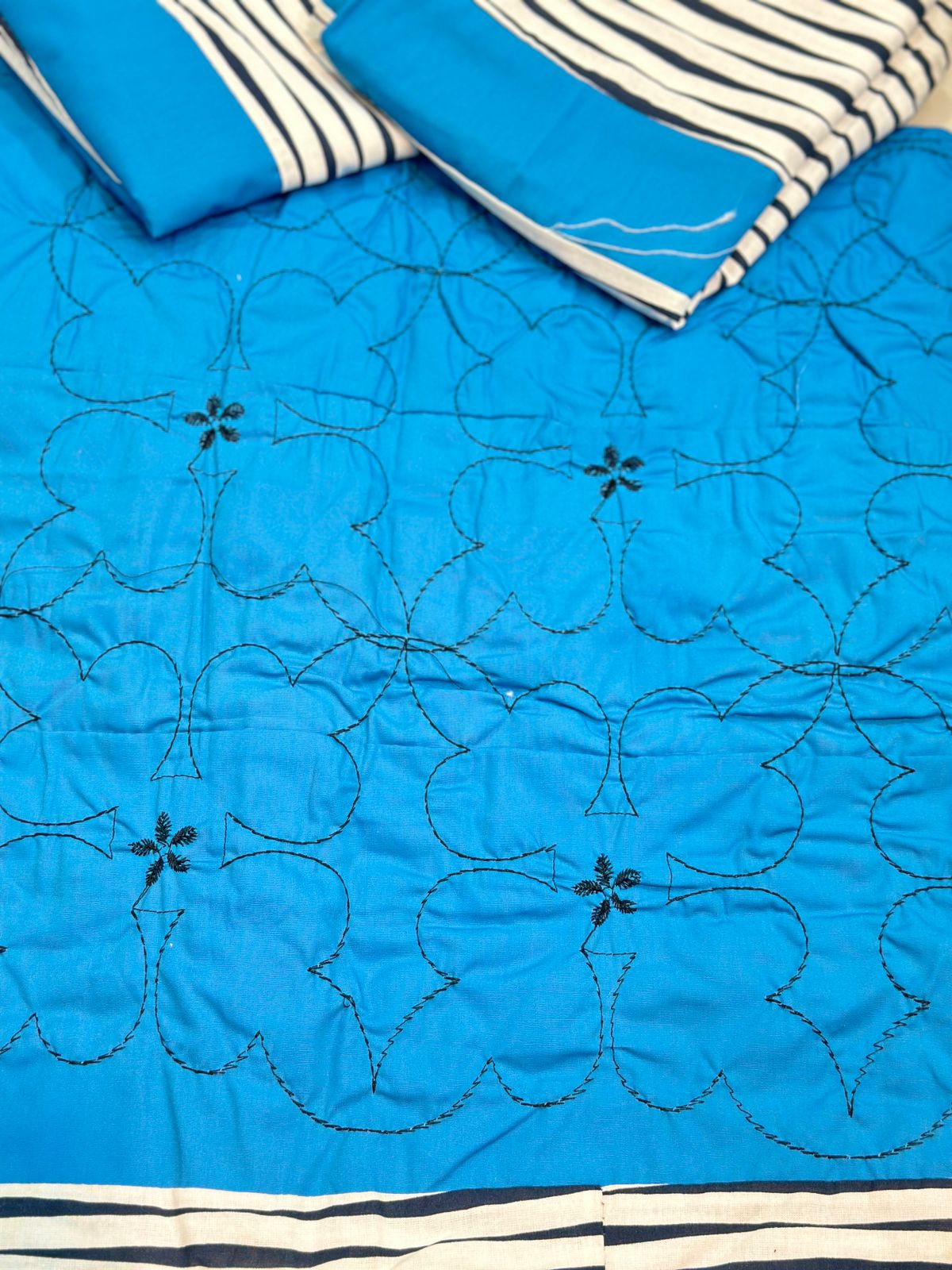 King Size Winter Cotton Bedsheet Embroidery