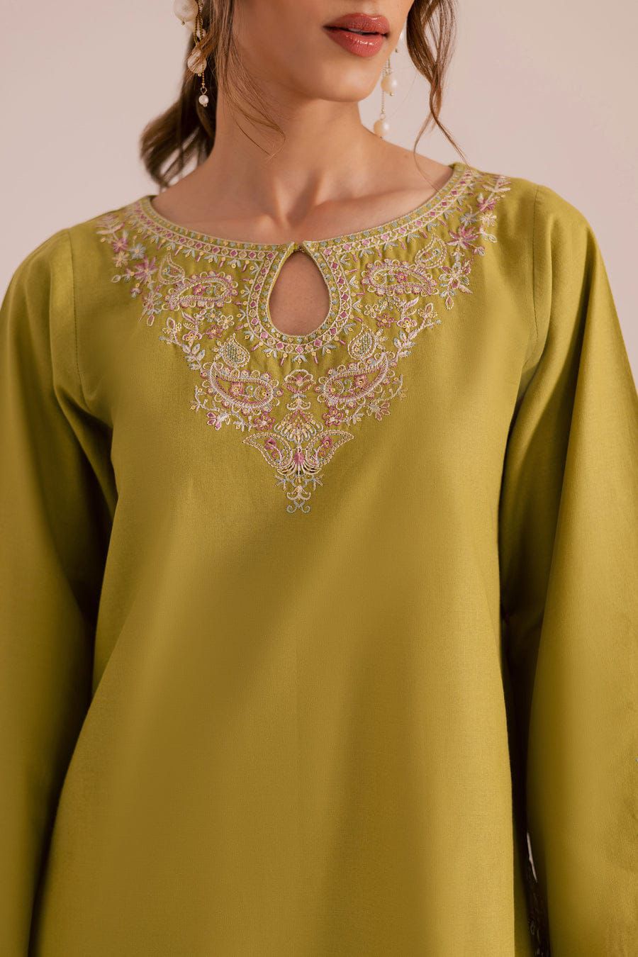 2pc batik Embroidery Lawn Shirt with Trouser